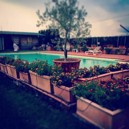 Le Rondinelle Alloggio per agriturismo Valiano