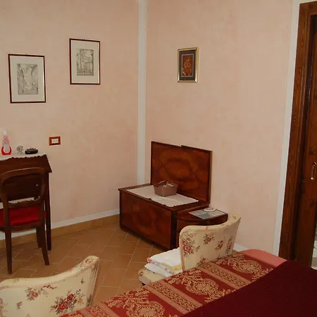 Le Rondinelle Alloggio per agriturismo *